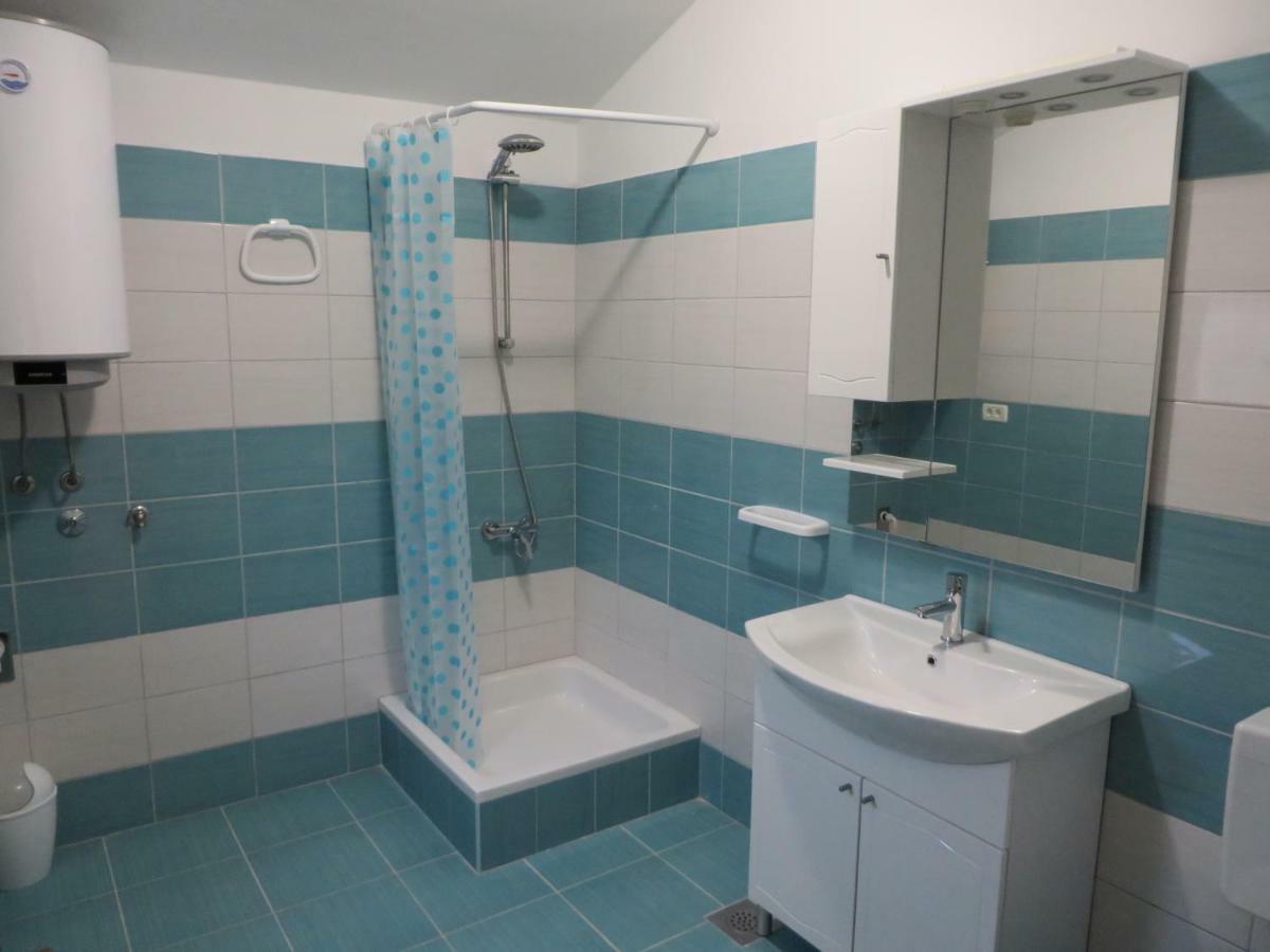 Apartment Mare Medulin Eksteriør bilde