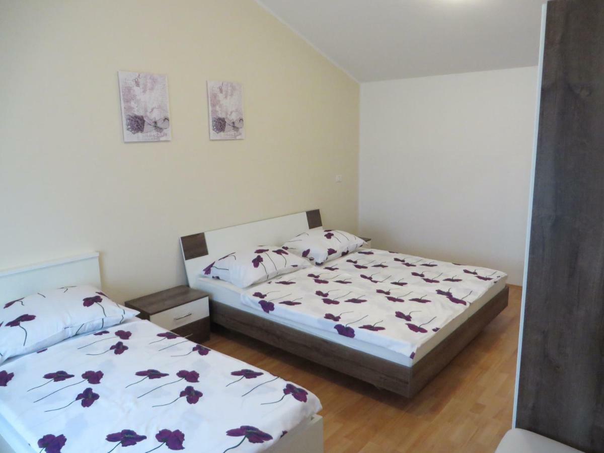 Apartment Mare Medulin Eksteriør bilde